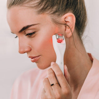 GloPRO® Meet the MicroTips™ Set 10% Off Auto Renew Attachment Head BeautyBio 
